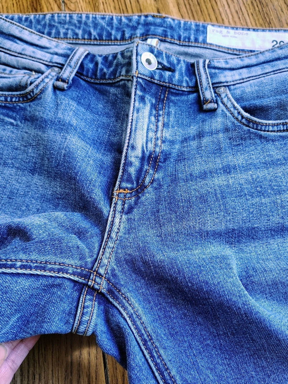 Rag & Bone Dre Low Rise Slim Boyfriend Jeans Women's Medium Blue River sz 26. - Picture 15 of 16